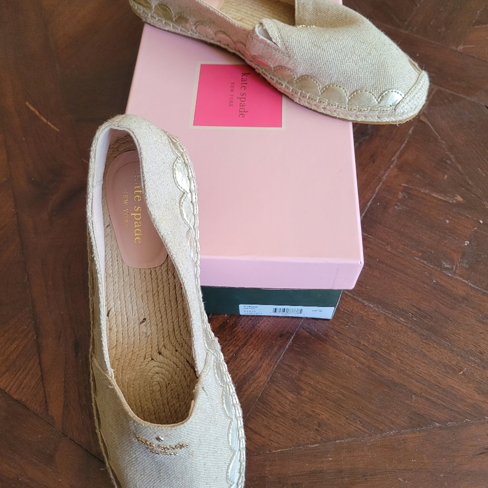 Kate Spade New York Tuscan Pale Gold Flat Women's Size 10 - Picture 3 of 3